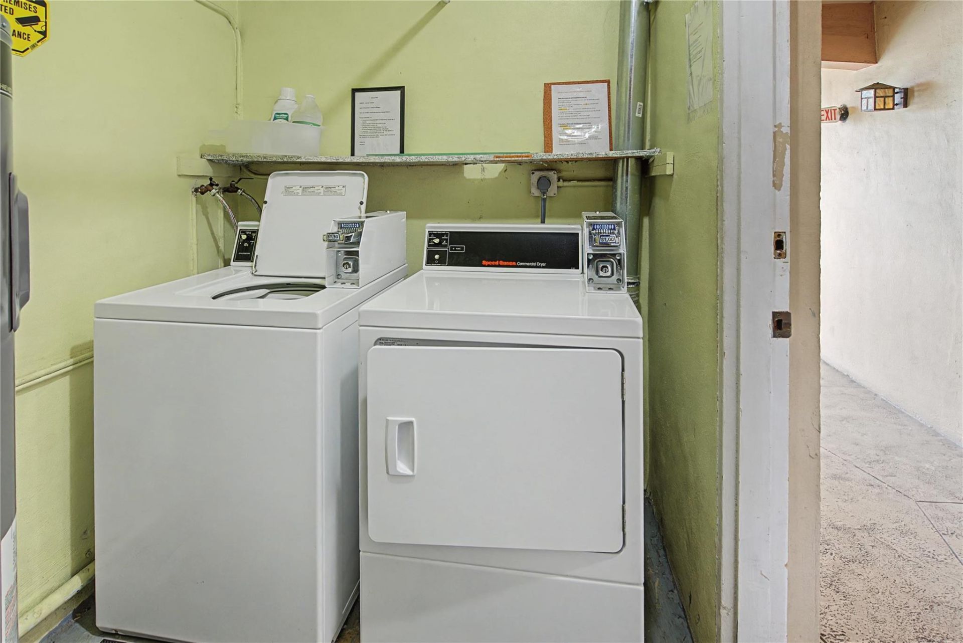 100 SE 6th Avenue, Unit 203, Pompano Beach, FL 33060 Photo