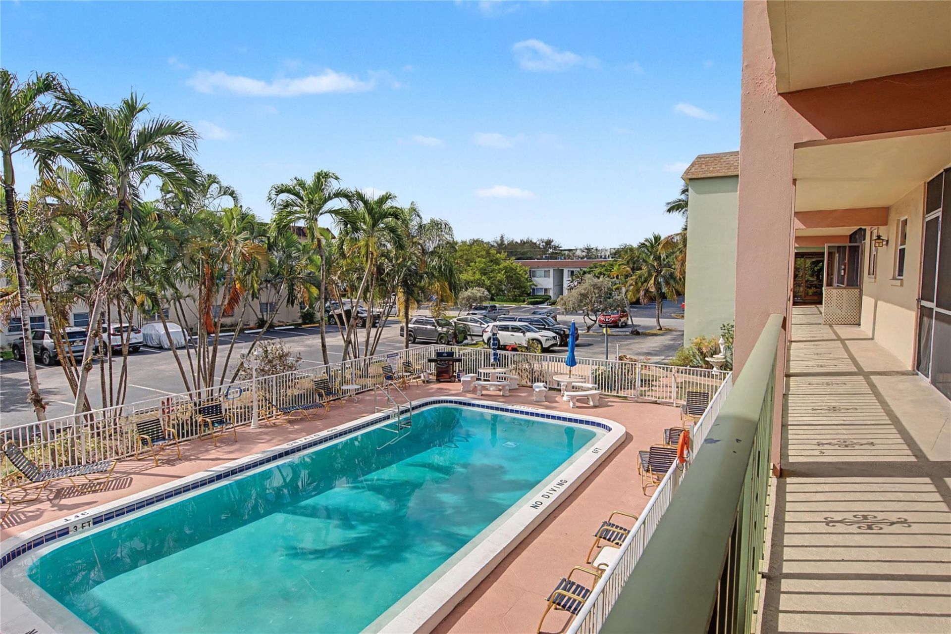 100 SE 6th Avenue, Unit 203, Pompano Beach, FL 33060 Photo