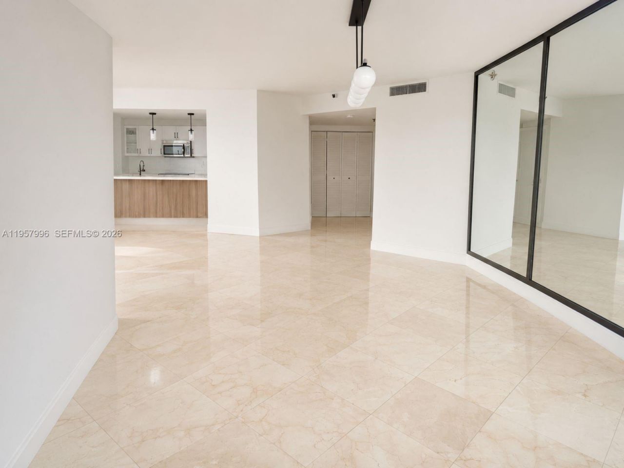 520 Brickell Key Dr, Unit A1904, Miami, FL 33131 Photo