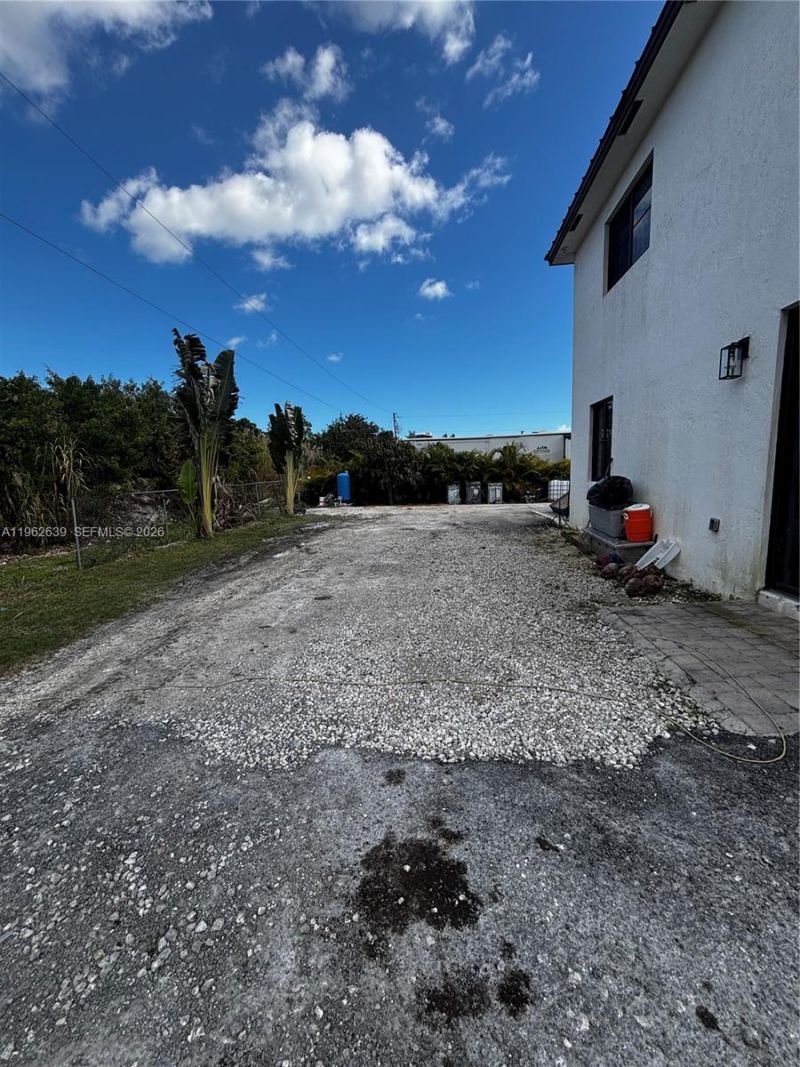 11855 SW 227th St , Miami, FL 33170 Photo