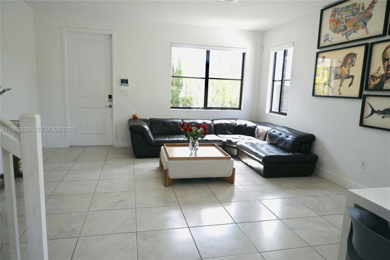 11855 SW 227th St , Miami, FL 33170 Photo