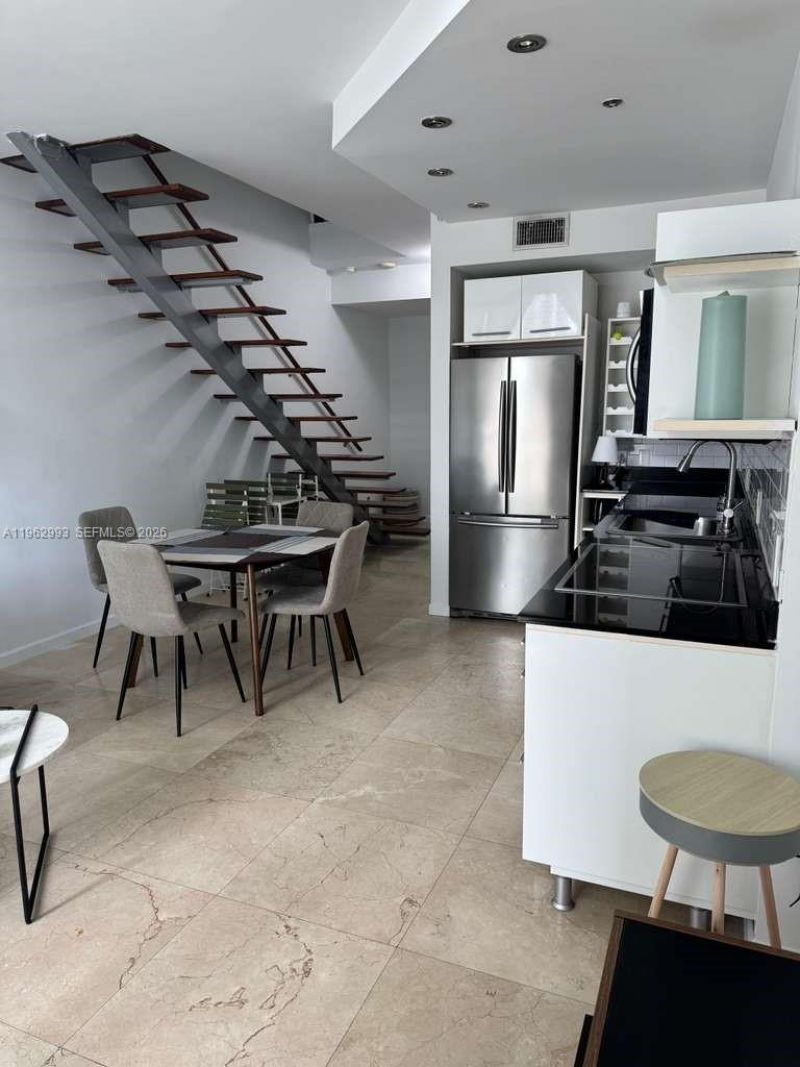 690 SW 1st Ct , Unit 1506, Miami, FL 33130 Photo