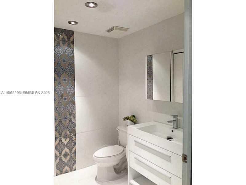 690 SW 1st Ct , Unit 1506, Miami, FL 33130 Photo