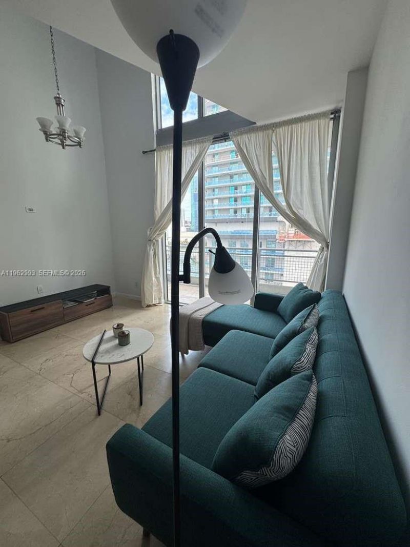 690 SW 1st Ct , Unit 1506, Miami, FL 33130 Photo