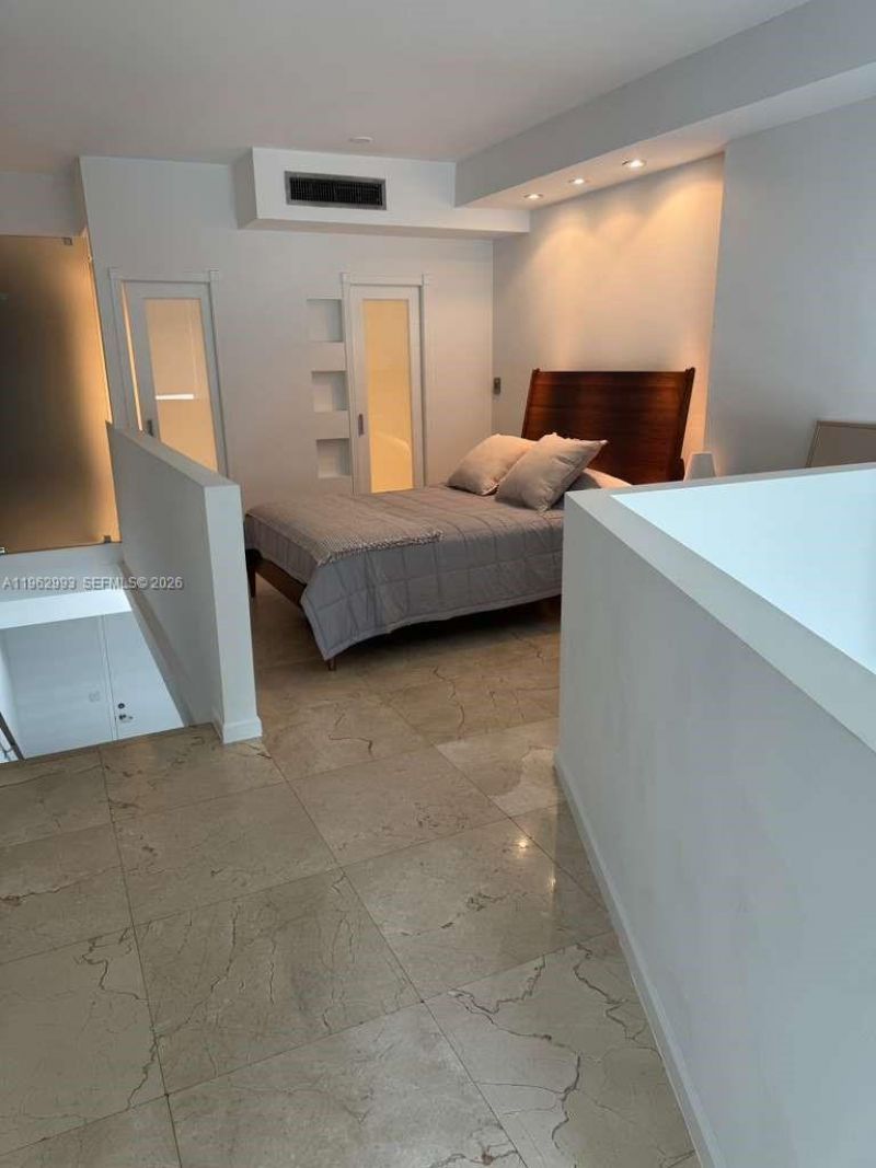 690 SW 1st Ct , Unit 1506, Miami, FL 33130 Photo