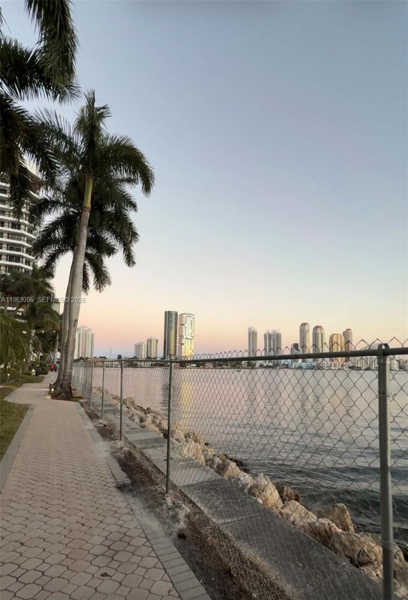 Please Call For Address, Unit 2402, Aventura, FL 33180 Photo