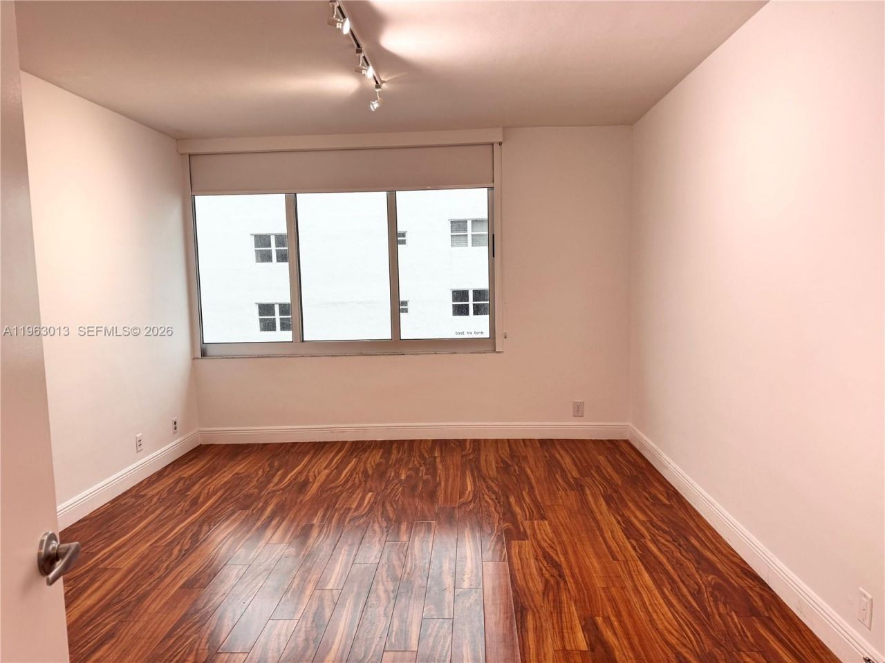 1200 West Ave, Unit 1418, Miami Beach, FL 33139 Photo