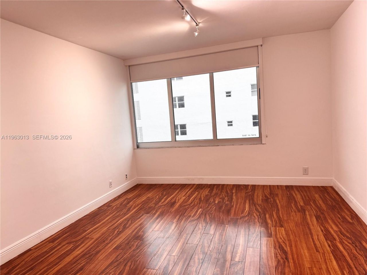 1200 West Ave, Unit 1418, Miami Beach, FL 33139 Photo