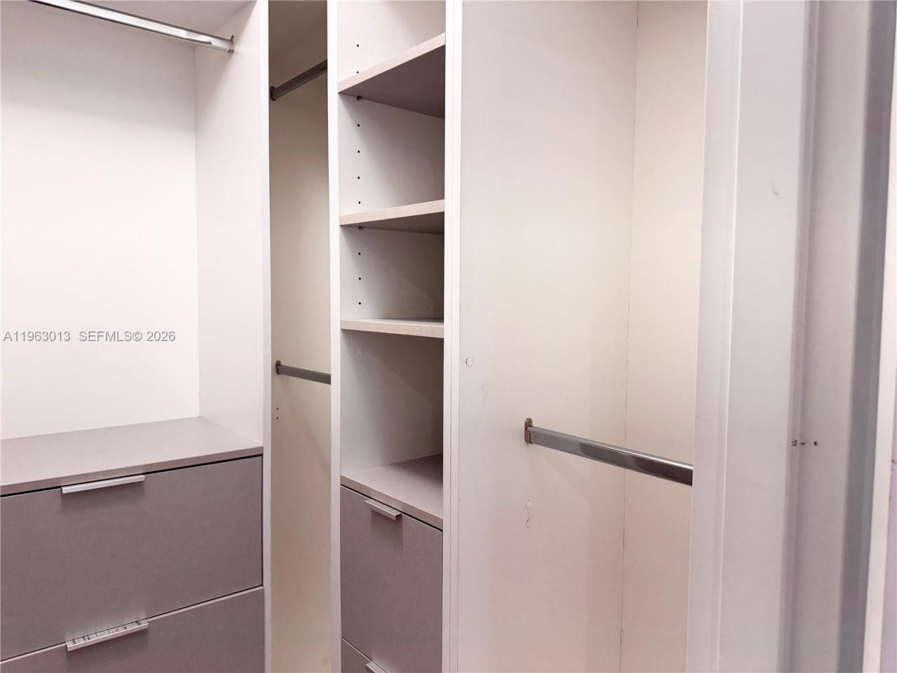 1200 West Ave, Unit 1418, Miami Beach, FL 33139 Photo