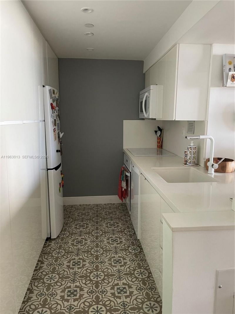 1200 West Ave , Unit 1418, Miami Beach, FL 33139 Photo