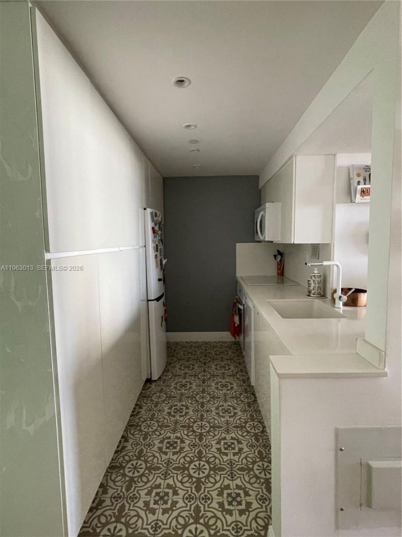 1200 West Ave , Unit 1418, Miami Beach, FL 33139 Photo