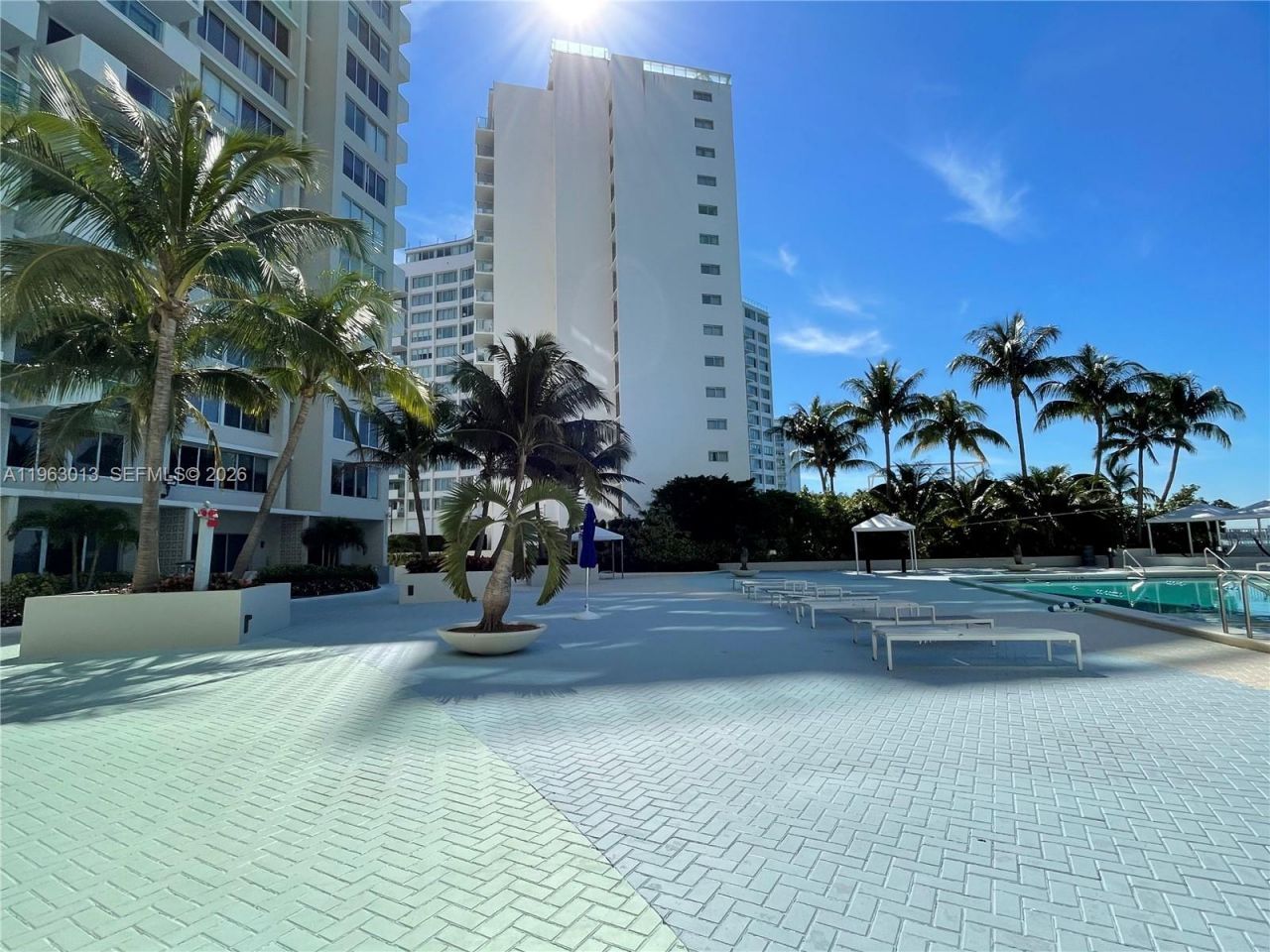 1200 West Ave , Unit 1418, Miami Beach, FL 33139 Photo