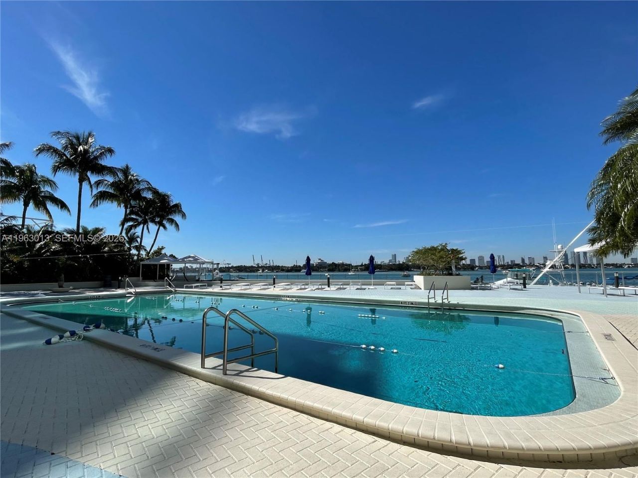 1200 West Ave , Unit 1418, Miami Beach, FL 33139 Photo