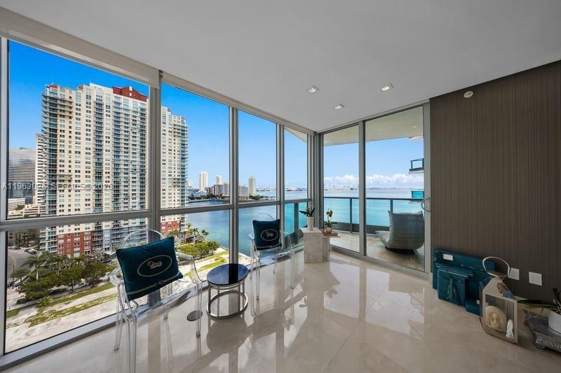 1331 Brickell Bay Dr, Unit 1602, Miami, FL 33131 Photo