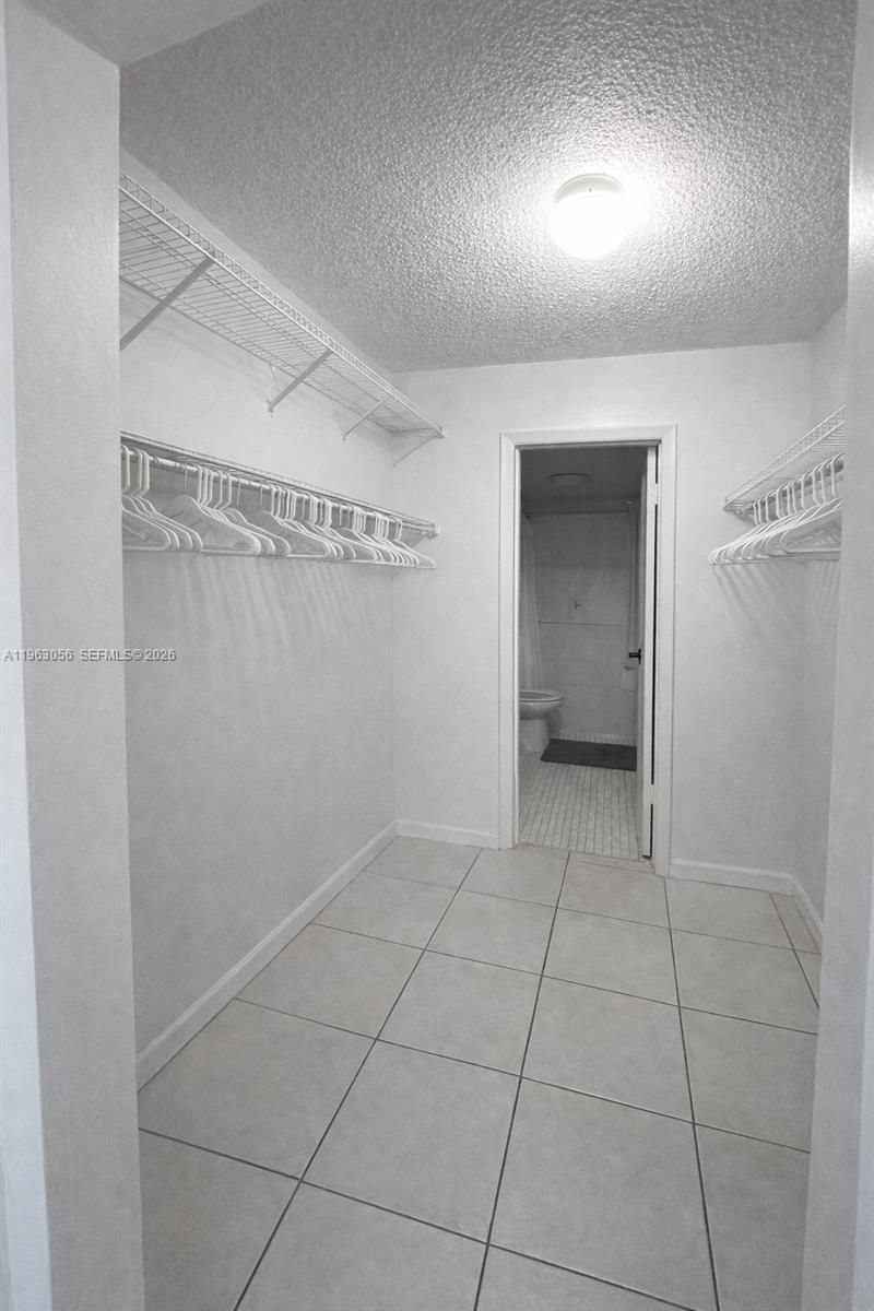 9351 Fontainebleau Blvd , Unit B312, Miami, FL 33172 Photo
