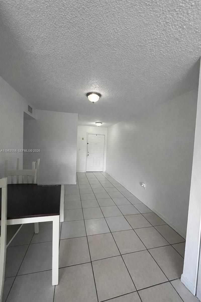 9351 Fontainebleau Blvd , Unit B312, Miami, FL 33172 Photo