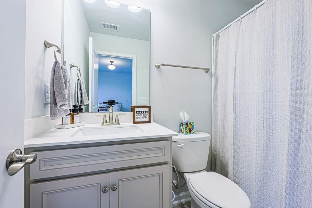 4016 Janus Dr. Photo 33