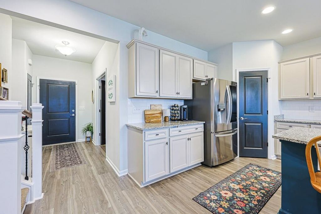 4016 Janus Dr. Photo 9