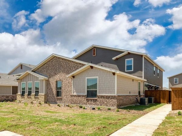 640-642-644-646 Fallow Drive, Venus, TX 76084