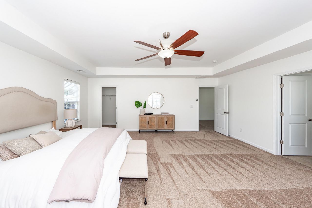 127 Glenspring Drive Photo 23