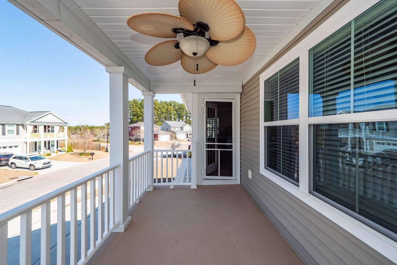 127 Glenspring Drive Photo 31