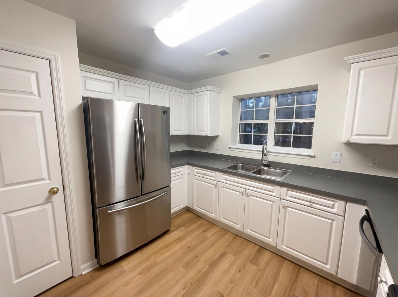 4860 Hearthside Drive Photo 13