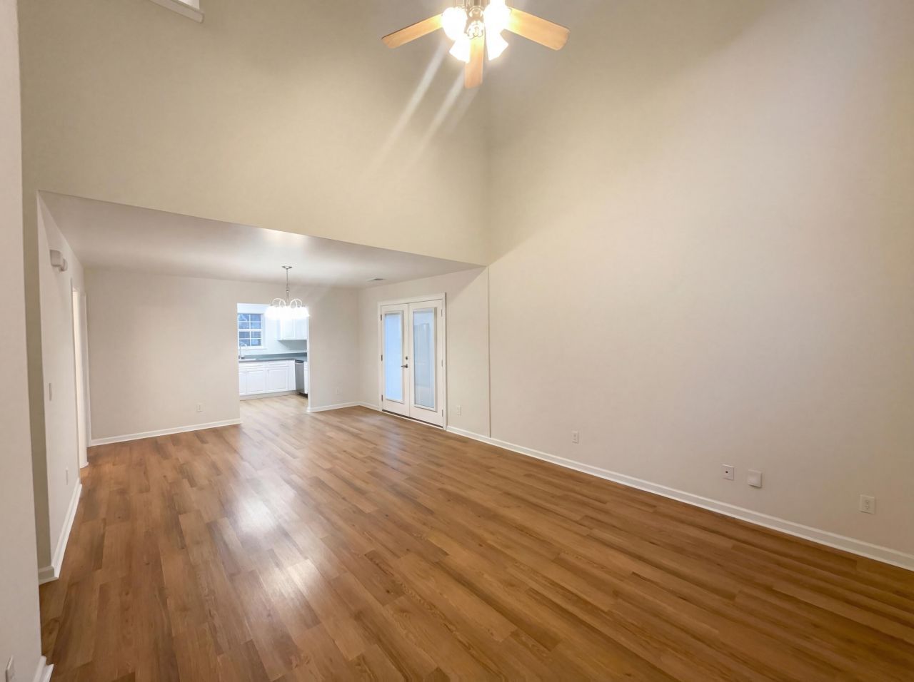 4860 Hearthside Drive Photo 15