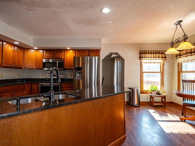 825 Chaucer Lane, Tipp City, OH 45371 Photo 21