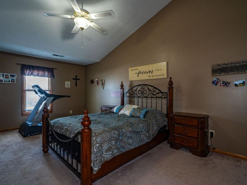 825 Chaucer Lane, Tipp City, OH 45371 Photo 33