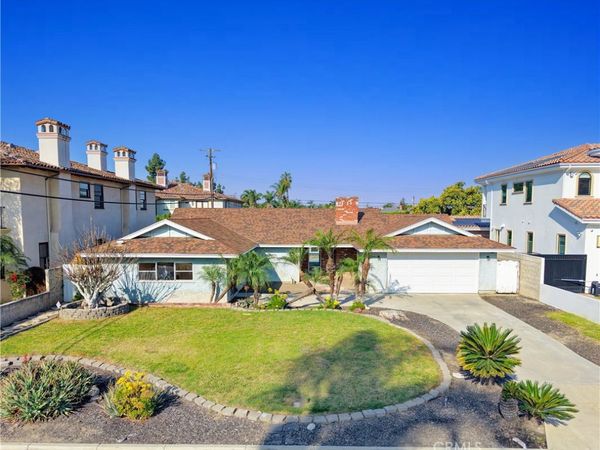 10055 Mattock, Downey, CA 90240