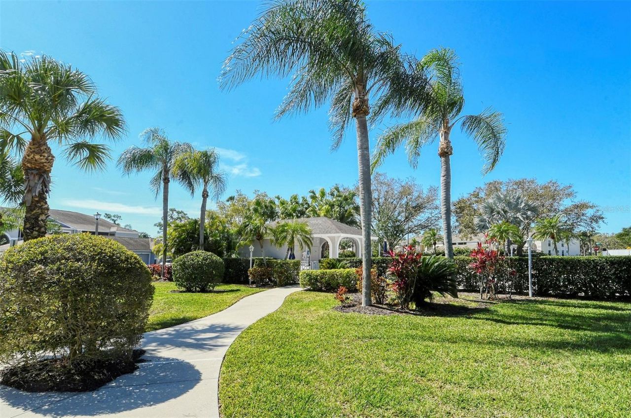 4655 Tower Hill Lane, Unit 2422, Sarasota, FL 34238 Photo