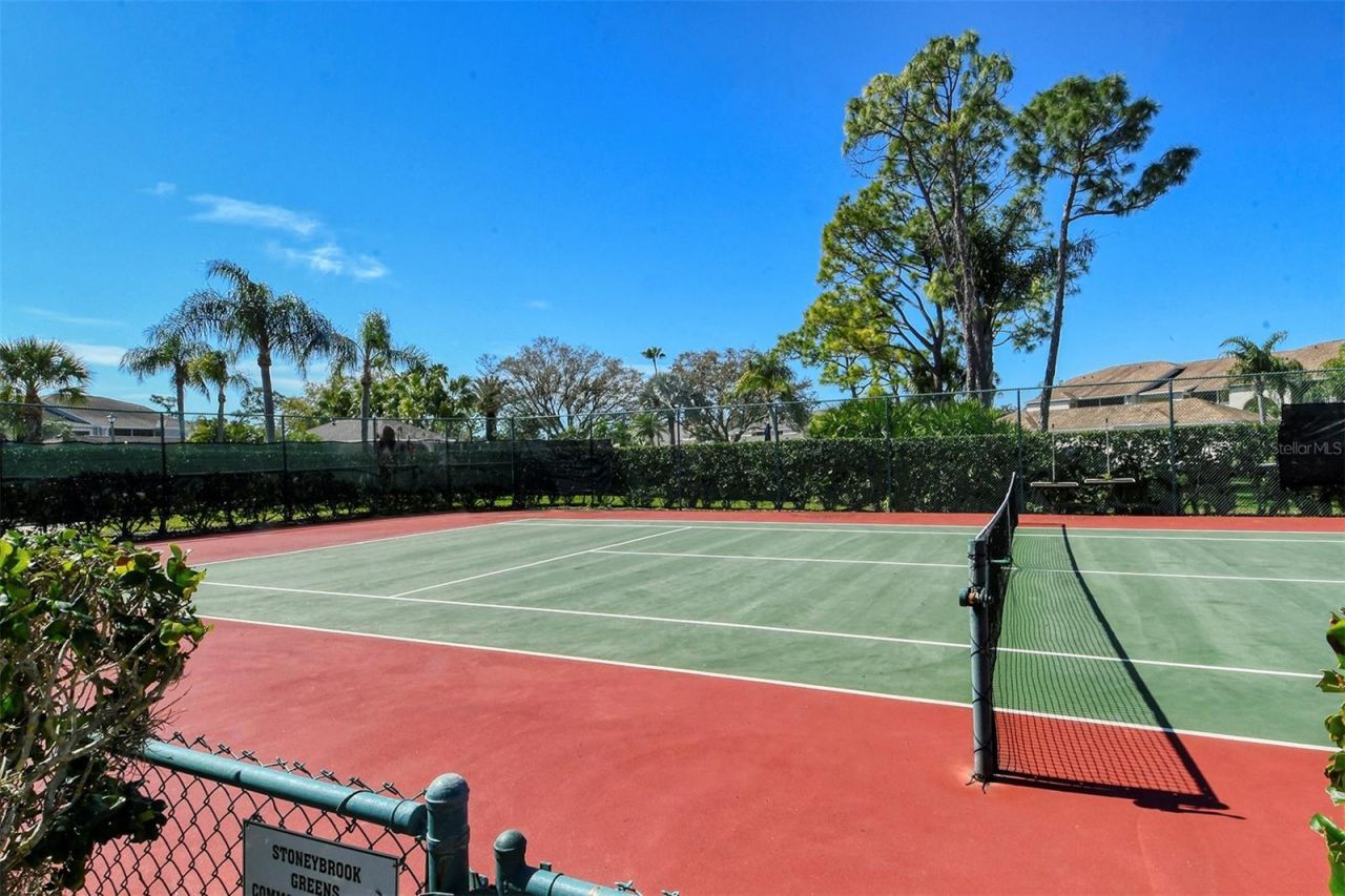 4655 Tower Hill Lane, Unit 2422, Sarasota, FL 34238 Photo