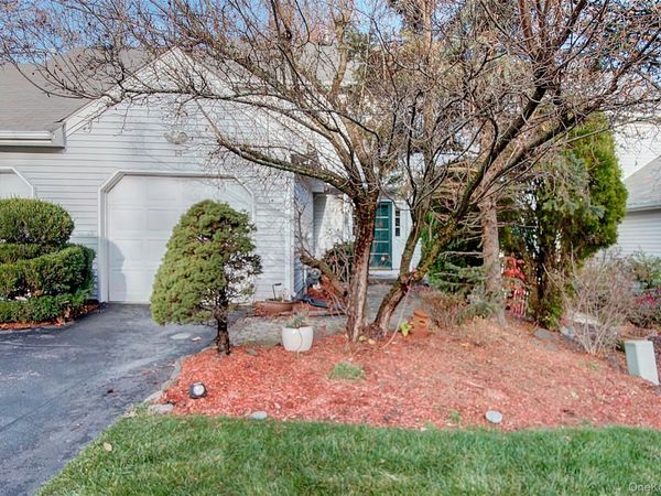 14 Woodbine Drive , Highland Mills, NY 10930