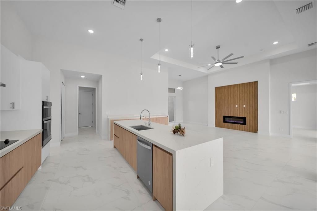 1430 SE 23rd St , Cape Coral, FL 33990 Photo