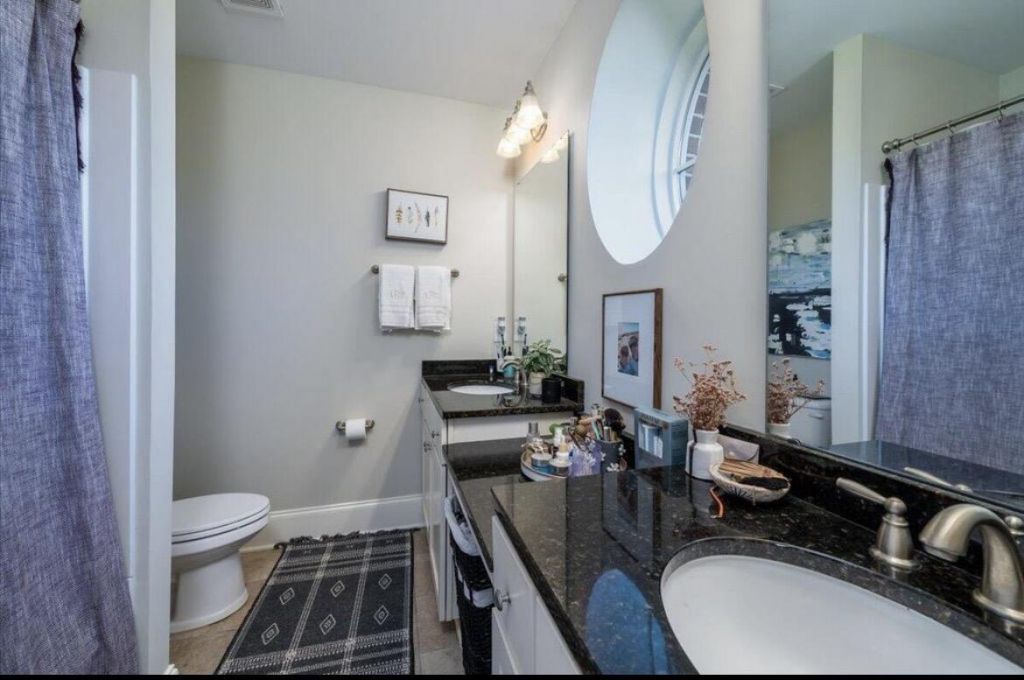 700 S Shelmore Boulevard Photo 33