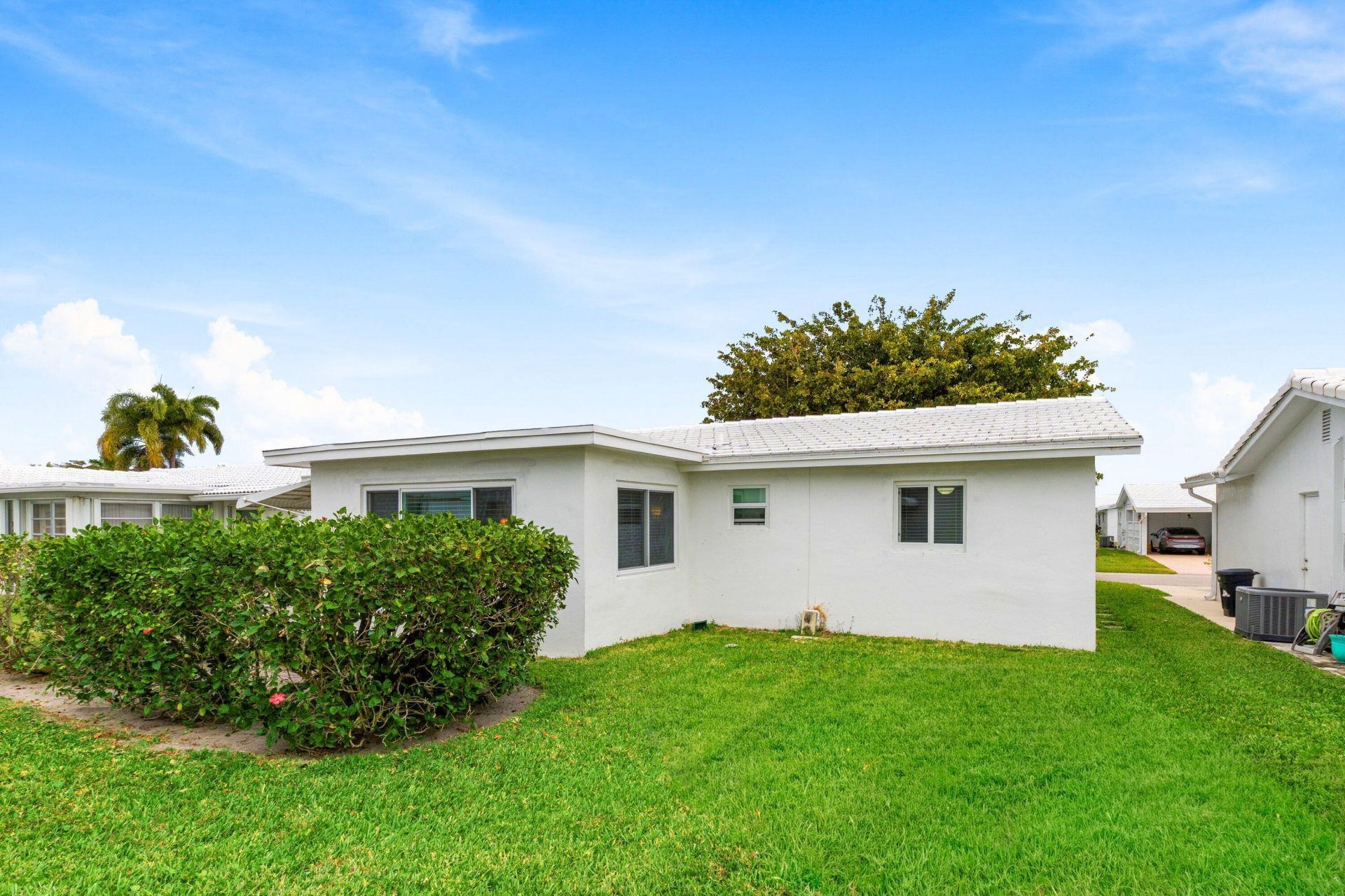 527 SW 16th Street, Boynton Beach, FL 33426 Photo
