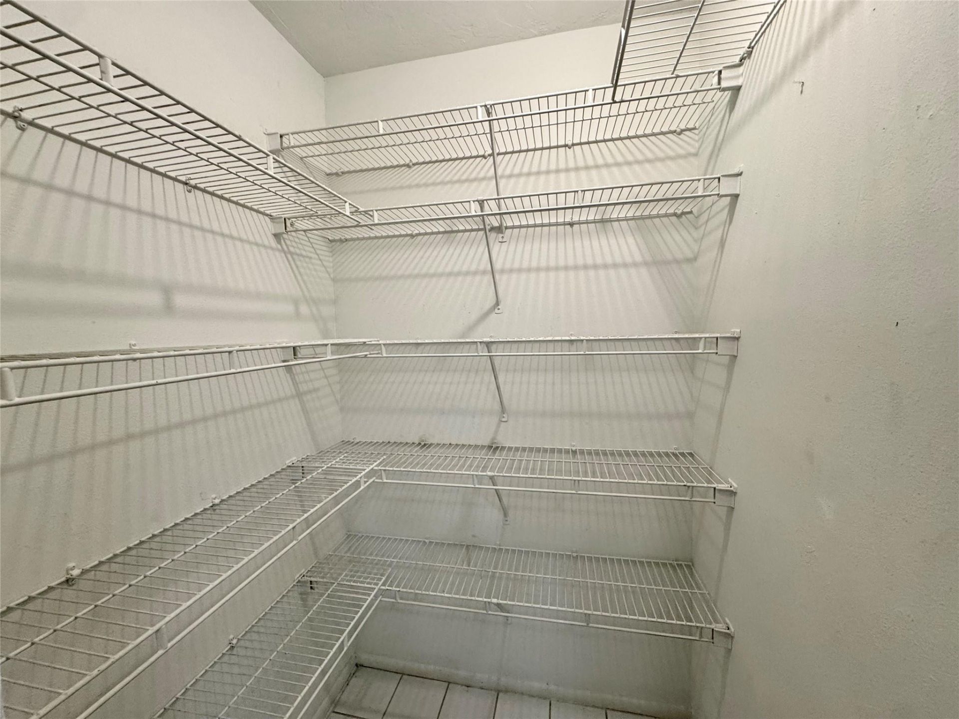 2821 Somerset Drive, Unit 216, Lauderdale Lakes, FL 33311 Photo