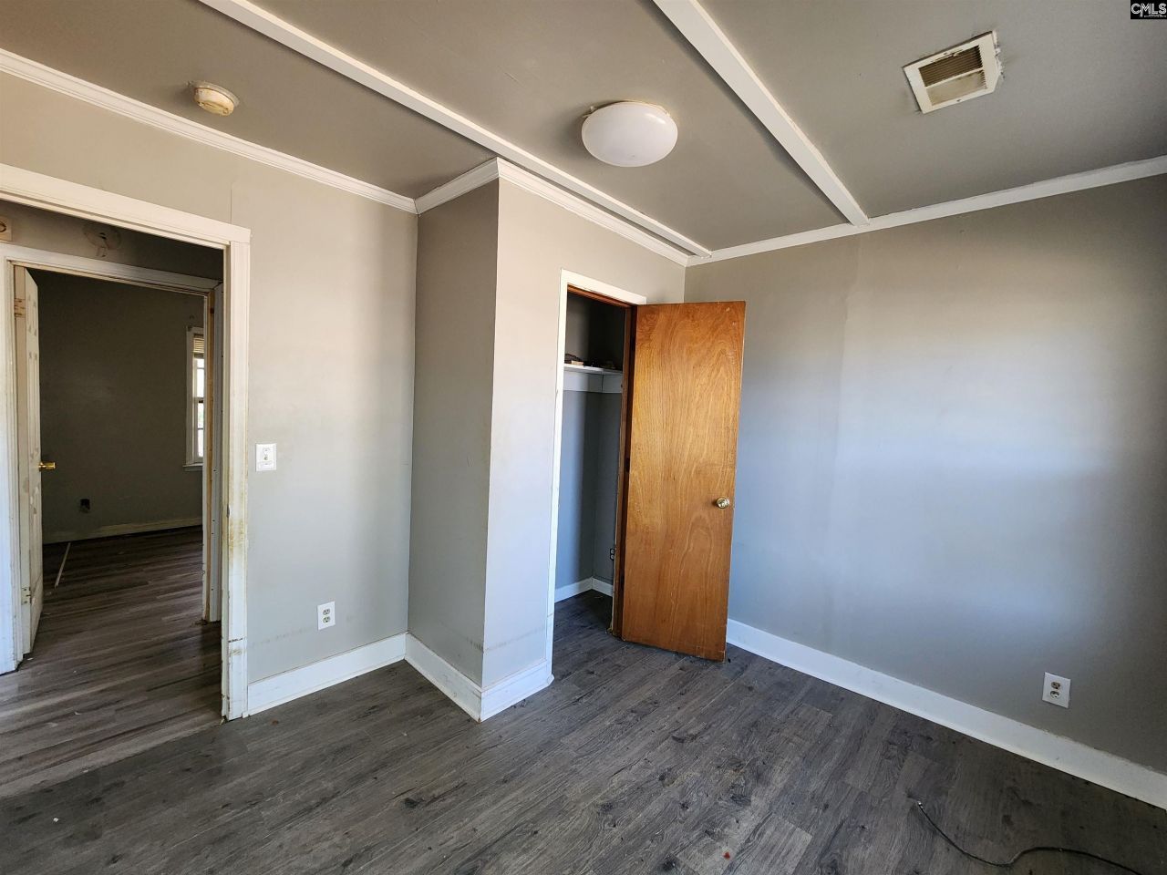 1004 Porter Street  Photo 18