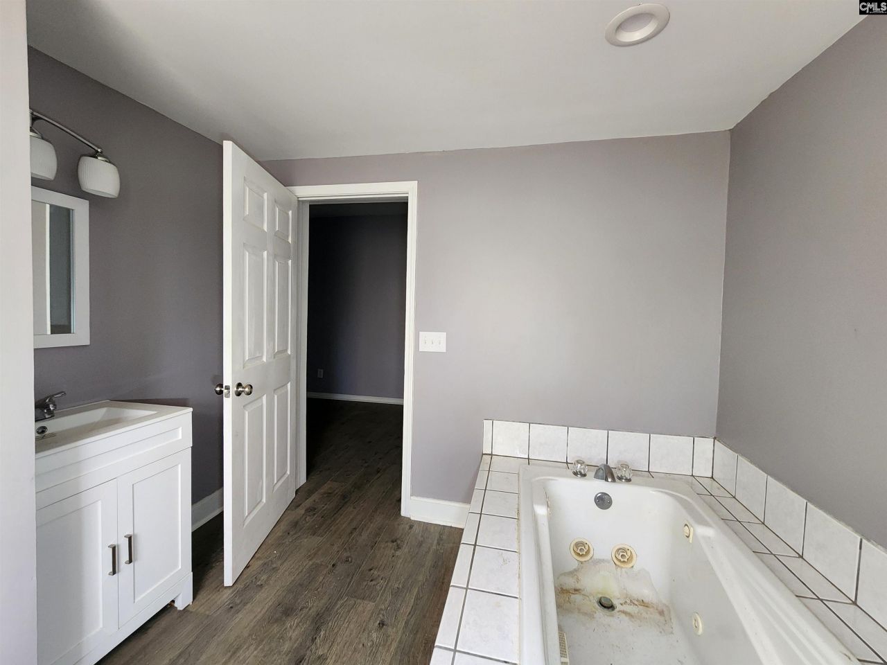 1004 Porter Street  Photo 23