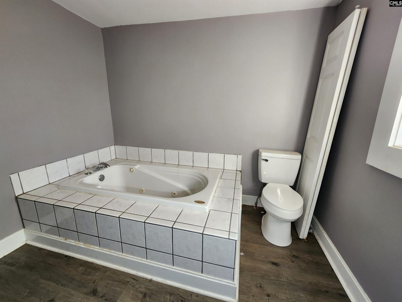 1004 Porter Street  Photo 25