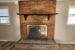 1004 Porter Street  photo 4