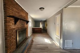 1004 Porter Street  photo 4