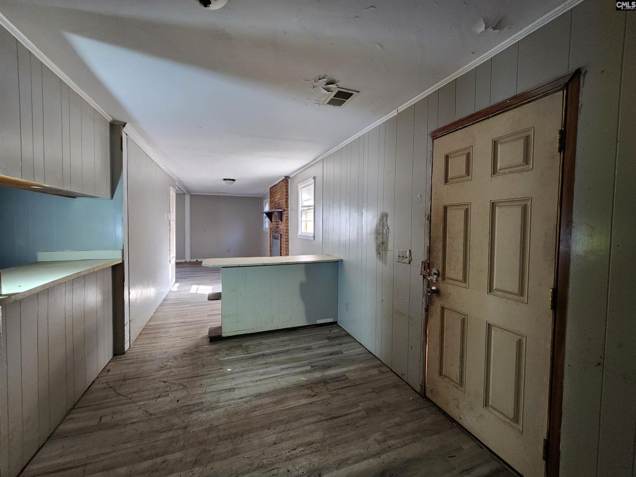 1004 Porter Street  Photo 7