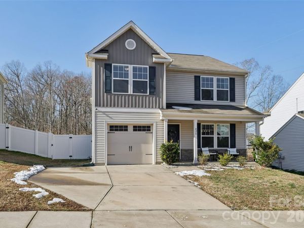 826 Newfound Hollow Drive, Charlotte, NC 28214