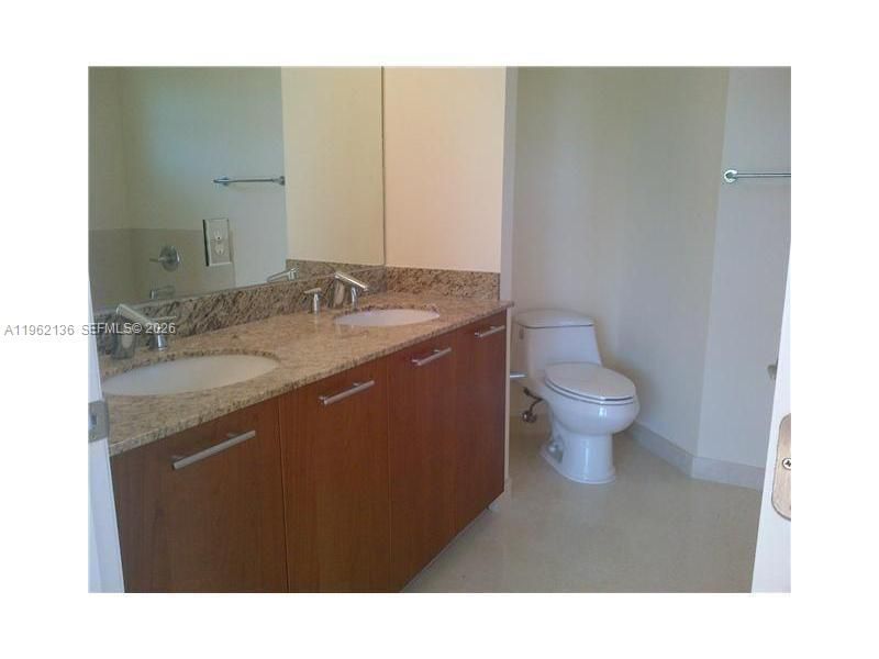 18402 NE 27 Ct , Unit 124, Aventura, FL 33160 Photo