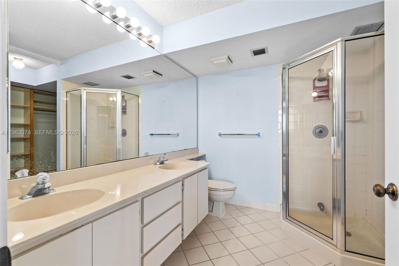 2811 Village Blvd , Unit 404, West Palm Beach, FL 33409 Photo