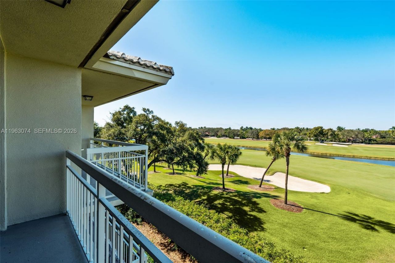 2811 Village Blvd , Unit 404, West Palm Beach, FL 33409 Photo