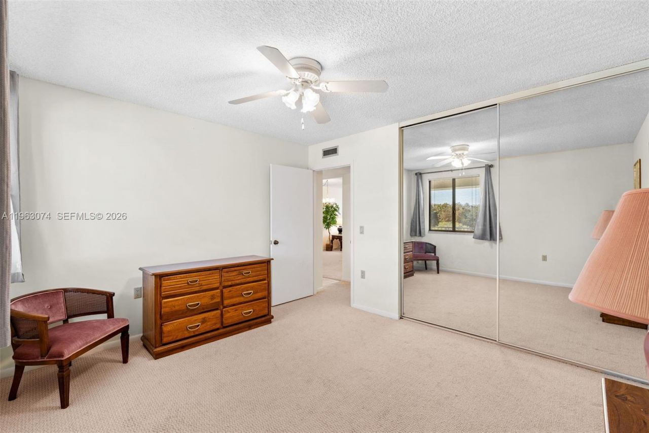 2811 Village Blvd , Unit 404, West Palm Beach, FL 33409 Photo