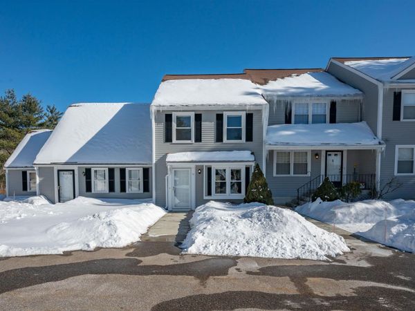 15 Aspen Lane, Merrimack, NH 03054