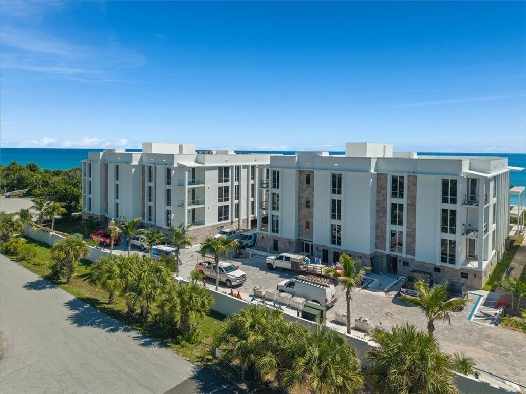 26 Indigo Vero Drive, Unit 203, Vero Beach, FL 32963 Photo